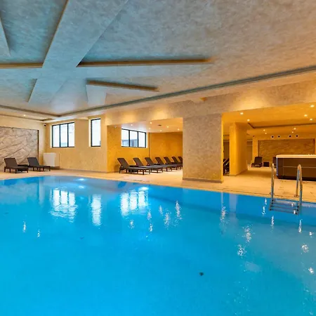 Lazy Bear Moderan Na Planini Apartman *