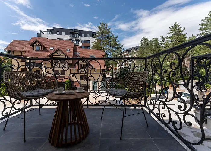 Lazy Bear Moderan Na Planini Appartement Zlatibor